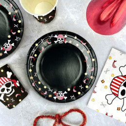8 Assiettes 18cm en Carton Pirate - Carton de 12 sets - CDA