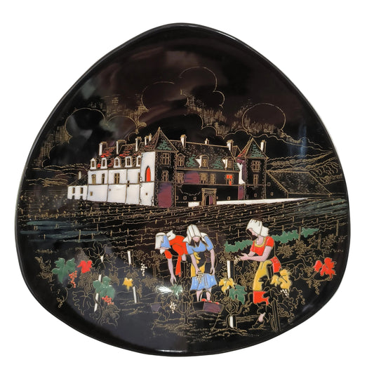 Assiette décorative Clos Vougeot en émaux de Longwy – 27 cm