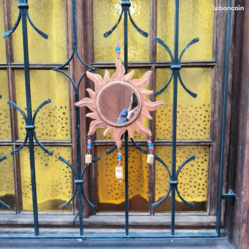 Miroir soleil avec carillon zen - 33 cm