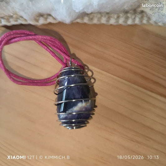 Pendentif Améthyste Polie – Pierre Naturelle