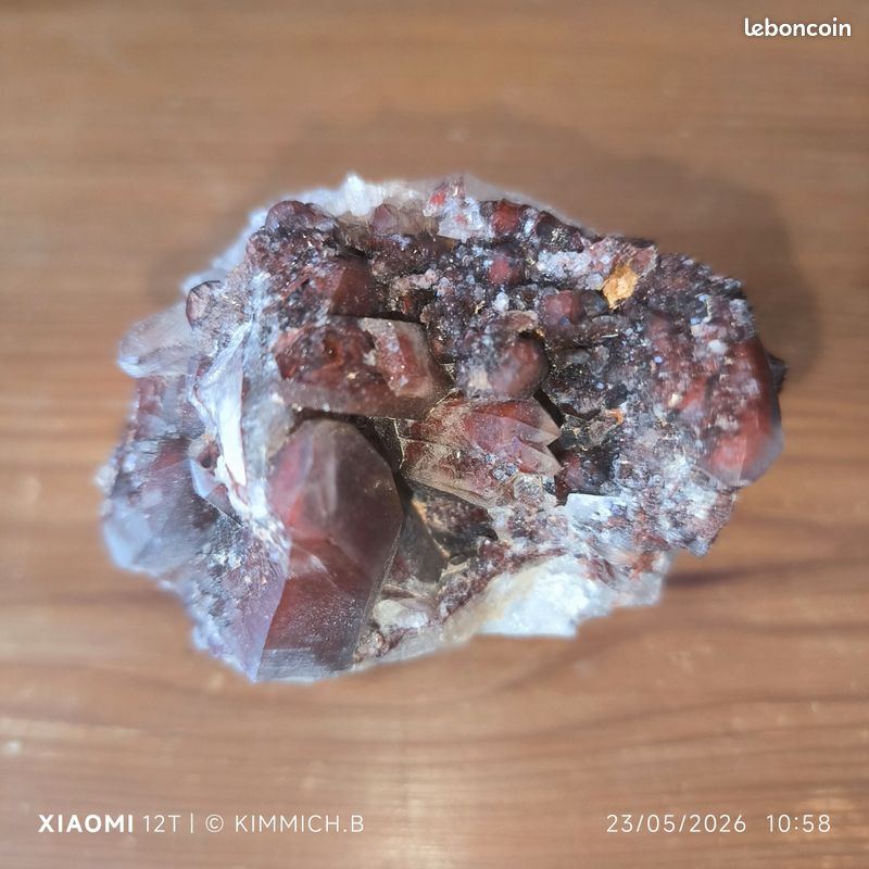 Quartz Ferrugineux – Pierre Naturelle Brute