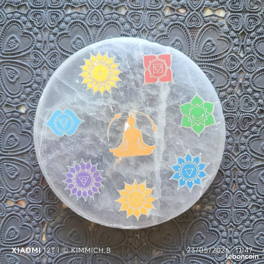 Plaque Ronde Sélénite – Symbole 7 Chakras