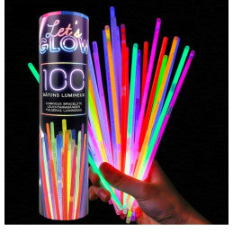 GLOW Tube de 100 bracelets fluos 5x200mm - Par 4 (Assortis 20x5 couleurs)